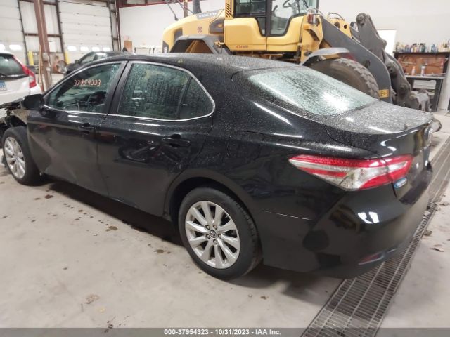 Photo 2 VIN: 4T1B11HK4JU116342 - TOYOTA CAMRY 