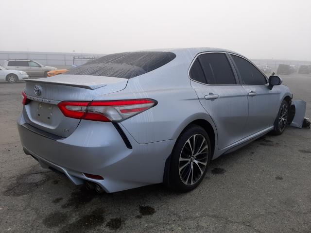 Photo 3 VIN: 4T1B11HK4JU122724 - TOYOTA CAMRY L 