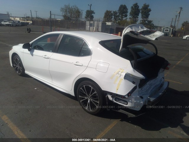 Photo 2 VIN: 4T1B11HK4JU134176 - TOYOTA CAMRY 