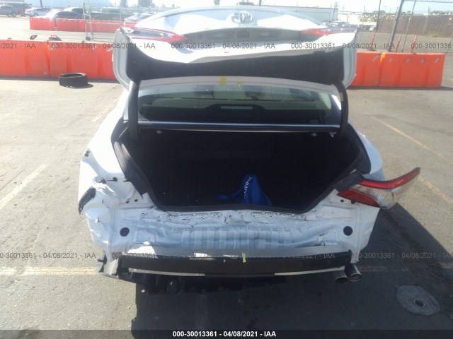 Photo 5 VIN: 4T1B11HK4JU134176 - TOYOTA CAMRY 