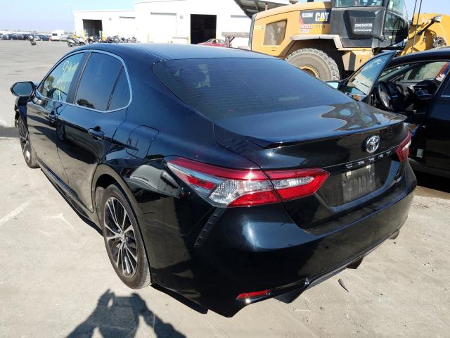 Photo 2 VIN: 4T1B11HK4JU137563 - TOYOTA CAMRY 