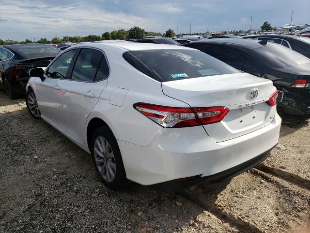 Photo 2 VIN: 4T1B11HK4JU140544 - TOYOTA CAMRY 