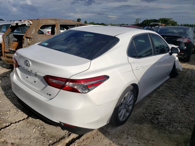 Photo 3 VIN: 4T1B11HK4JU140544 - TOYOTA CAMRY 