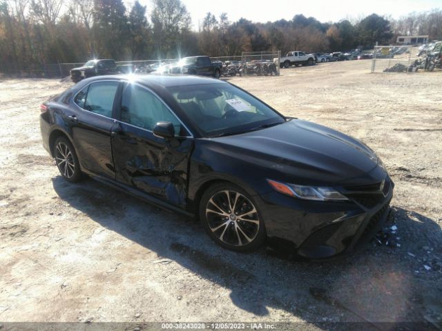 Photo 0 VIN: 4T1B11HK4JU143217 - TOYOTA CAMRY 