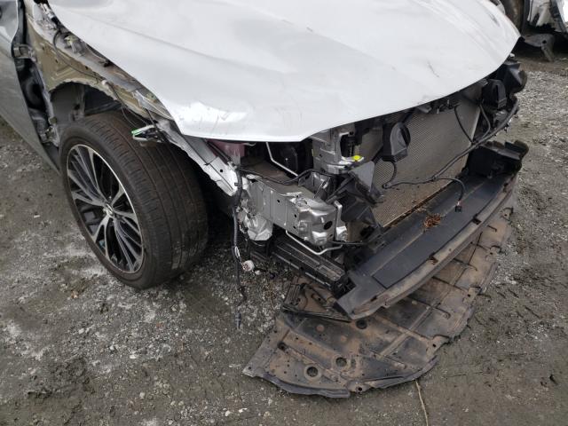 Photo 8 VIN: 4T1B11HK4JU143492 - TOYOTA CAMRY L 