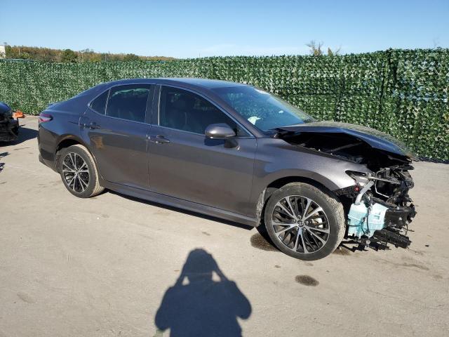 Photo 3 VIN: 4T1B11HK4JU145520 - TOYOTA CAMRY 