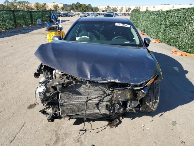 Photo 4 VIN: 4T1B11HK4JU145520 - TOYOTA CAMRY 