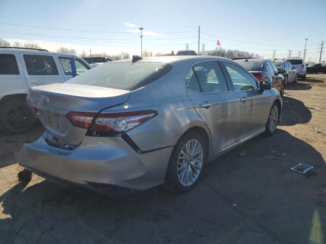 Photo 3 VIN: 4T1B11HK4JU155240 - TOYOTA CAMRY L 