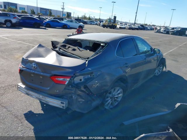 Photo 3 VIN: 4T1B11HK4JU508107 - TOYOTA CAMRY 