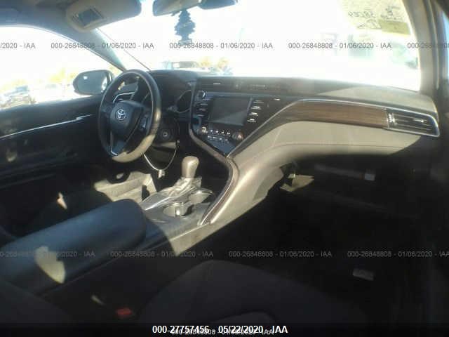 Photo 4 VIN: 4T1B11HK4JU512402 - TOYOTA CAMRY 