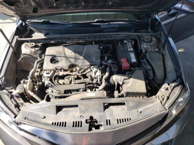 Photo 10 VIN: 4T1B11HK4JU531824 - TOYOTA CAMRY 