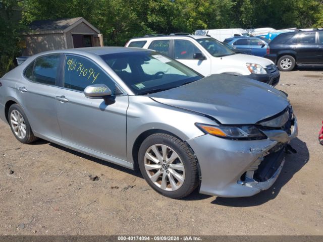 Photo 0 VIN: 4T1B11HK4JU534285 - TOYOTA CAMRY 