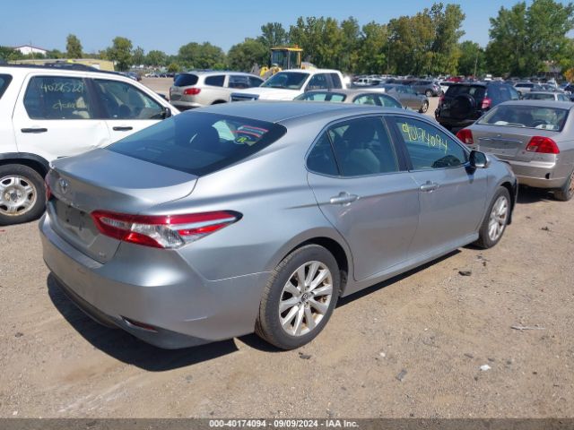 Photo 3 VIN: 4T1B11HK4JU534285 - TOYOTA CAMRY 