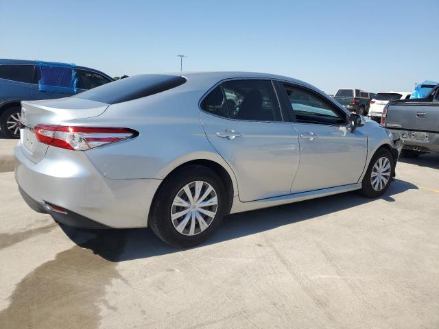 Photo 2 VIN: 4T1B11HK4JU534884 - TOYOTA CAMRY L 