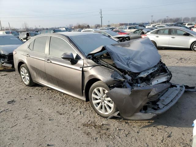 Photo 3 VIN: 4T1B11HK4JU552348 - TOYOTA CAMRY L 