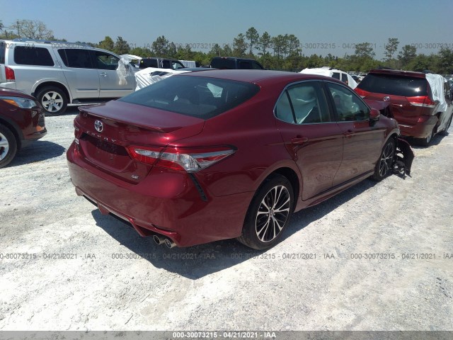 Photo 3 VIN: 4T1B11HK4JU564127 - TOYOTA CAMRY 