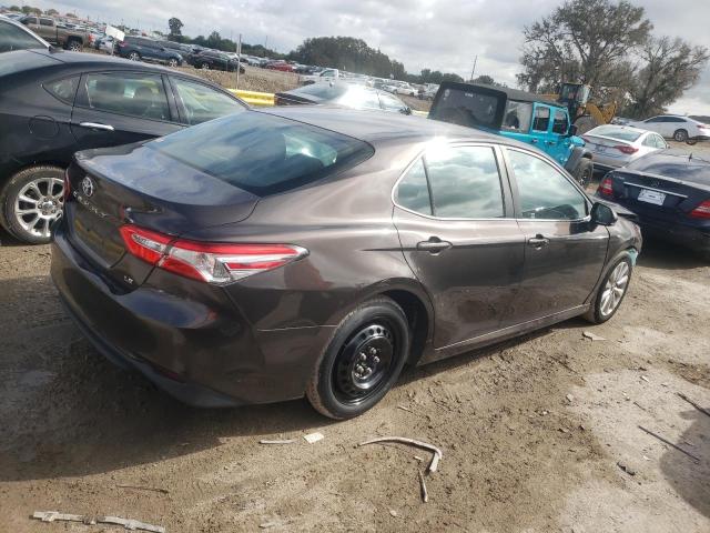 Photo 2 VIN: 4T1B11HK4JU572972 - TOYOTA CAMRY 