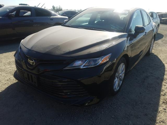 Photo 1 VIN: 4T1B11HK4JU581011 - TOYOTA CAMRY L 