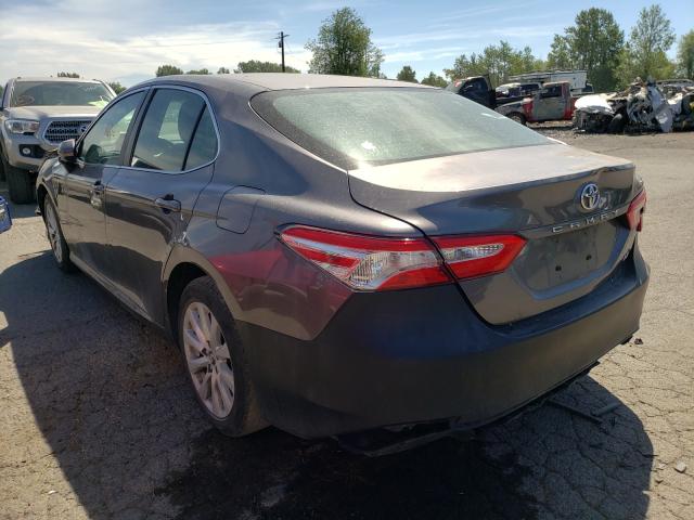 Photo 2 VIN: 4T1B11HK4JU587200 - TOYOTA CAMRY L 