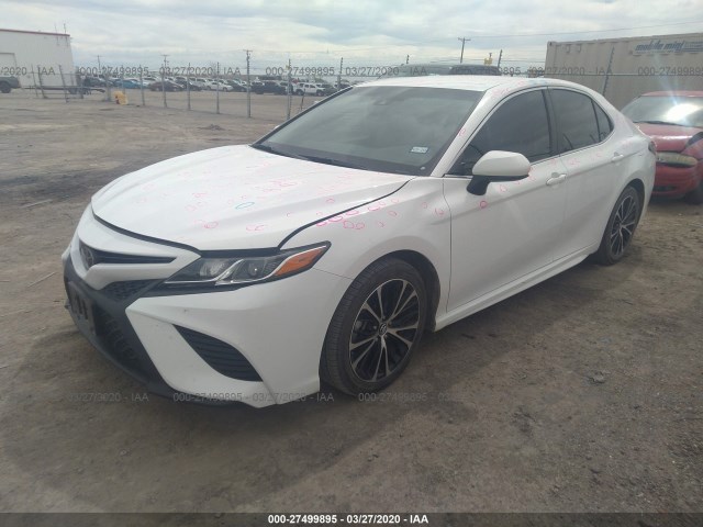 Photo 1 VIN: 4T1B11HK4JU588623 - TOYOTA CAMRY 