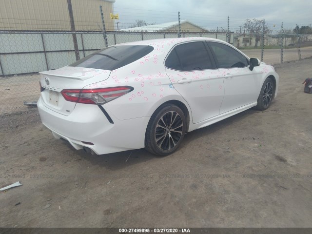 Photo 3 VIN: 4T1B11HK4JU588623 - TOYOTA CAMRY 