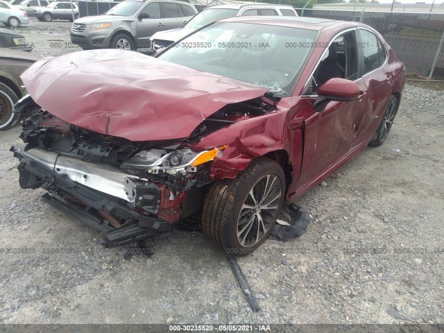 Photo 5 VIN: 4T1B11HK4JU597919 - TOYOTA CAMRY 