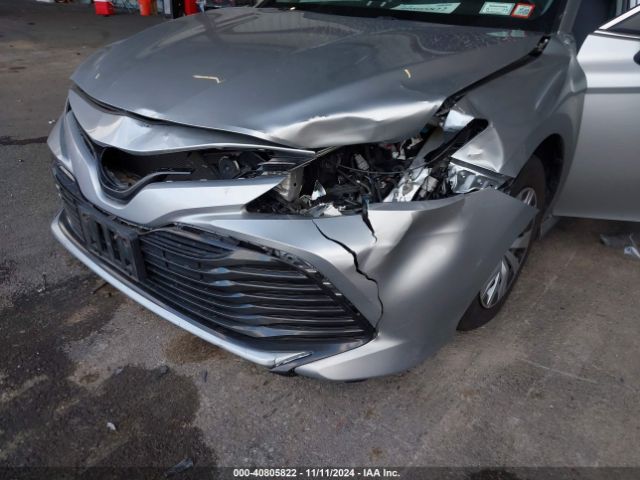 Photo 5 VIN: 4T1B11HK4JU603878 - TOYOTA CAMRY 