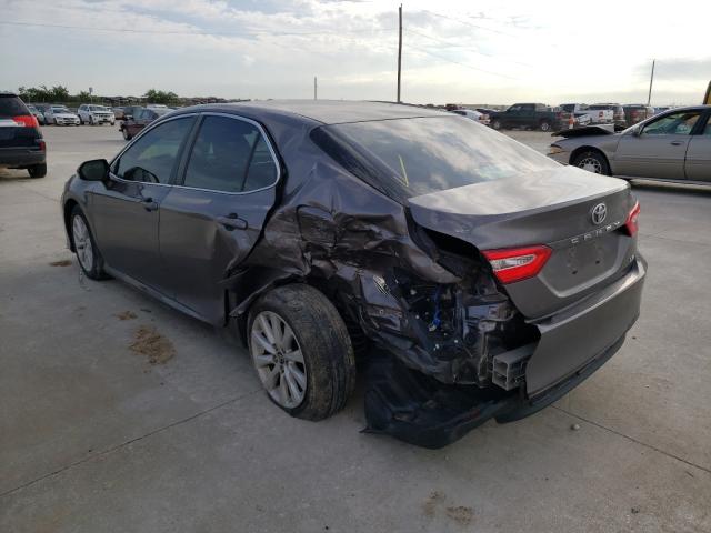 Photo 2 VIN: 4T1B11HK4JU608191 - TOYOTA CAMRY L 