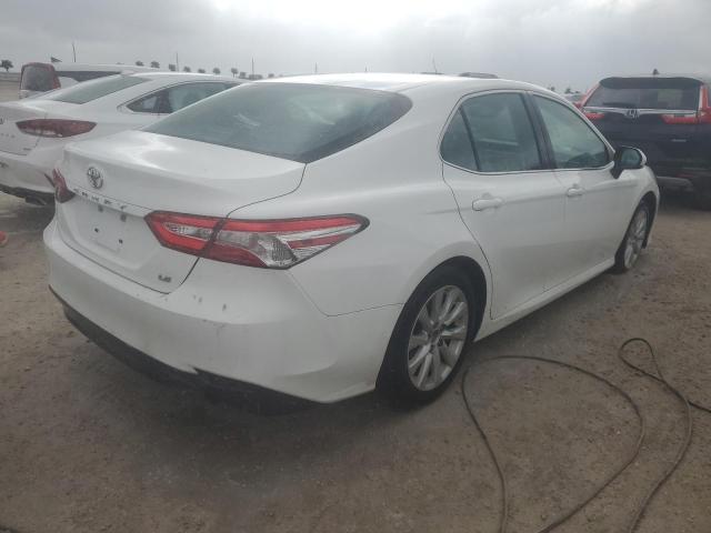 Photo 2 VIN: 4T1B11HK4JU608479 - TOYOTA CAMRY L 