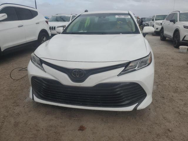 Photo 4 VIN: 4T1B11HK4JU608479 - TOYOTA CAMRY L 