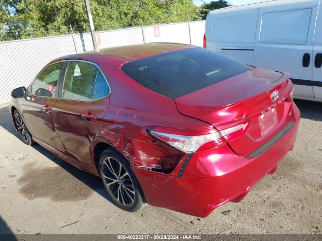 Photo 2 VIN: 4T1B11HK4JU617005 - TOYOTA CAMRY 