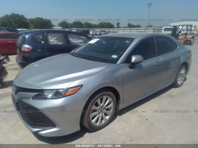 Photo 1 VIN: 4T1B11HK4JU640882 - TOYOTA CAMRY 