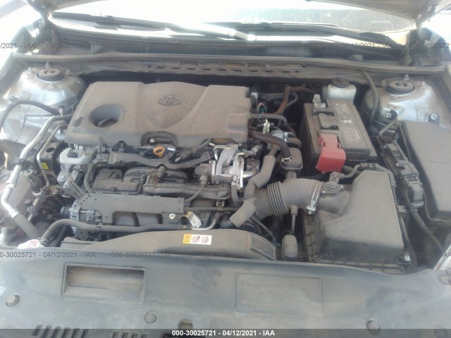 Photo 9 VIN: 4T1B11HK4JU640882 - TOYOTA CAMRY 