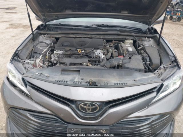 Photo 9 VIN: 4T1B11HK4JU649789 - TOYOTA CAMRY 