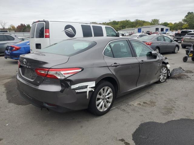 Photo 2 VIN: 4T1B11HK4JU651834 - TOYOTA CAMRY L 