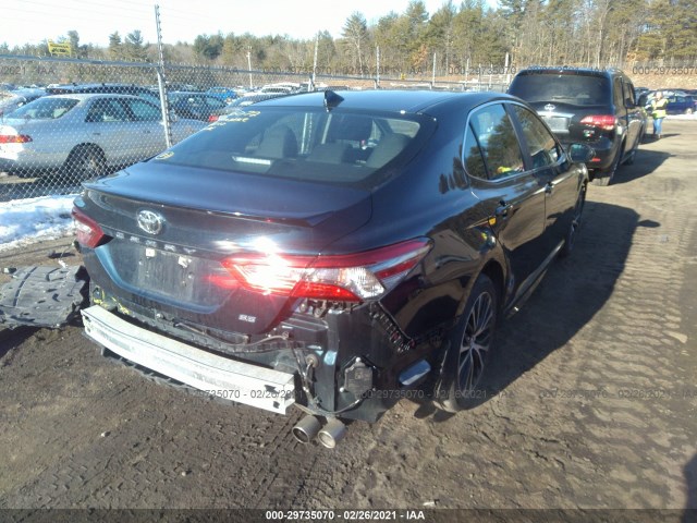 Photo 3 VIN: 4T1B11HK4JU657911 - TOYOTA CAMRY 