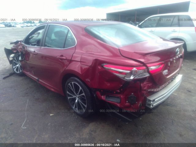 Photo 2 VIN: 4T1B11HK4JU663269 - TOYOTA CAMRY 