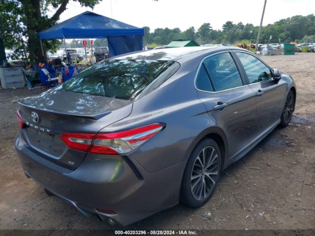 Photo 3 VIN: 4T1B11HK4JU668200 - TOYOTA CAMRY 