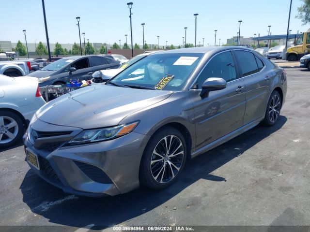 Photo 1 VIN: 4T1B11HK4JU677088 - TOYOTA CAMRY 