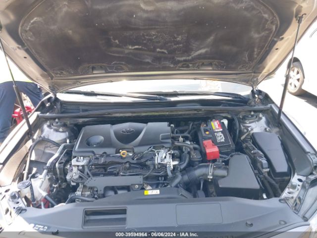 Photo 9 VIN: 4T1B11HK4JU677088 - TOYOTA CAMRY 