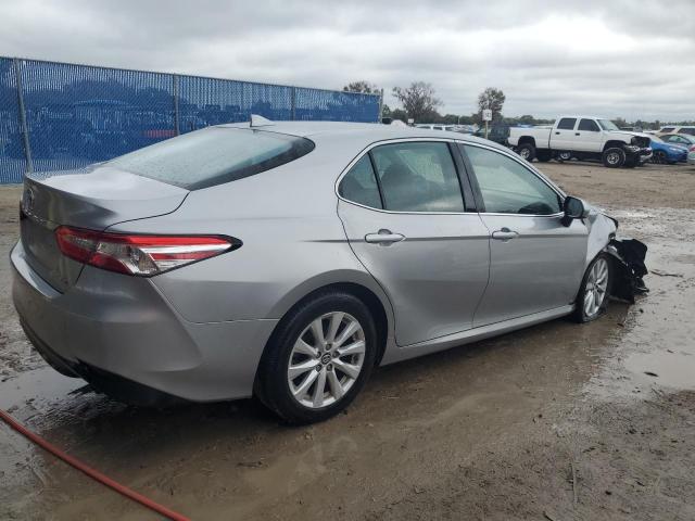 Photo 2 VIN: 4T1B11HK4KU165834 - TOYOTA CAMRY 