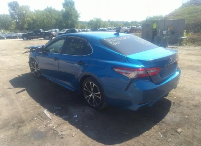 Photo 2 VIN: 4T1B11HK4KU170659 - TOYOTA CAMRY 