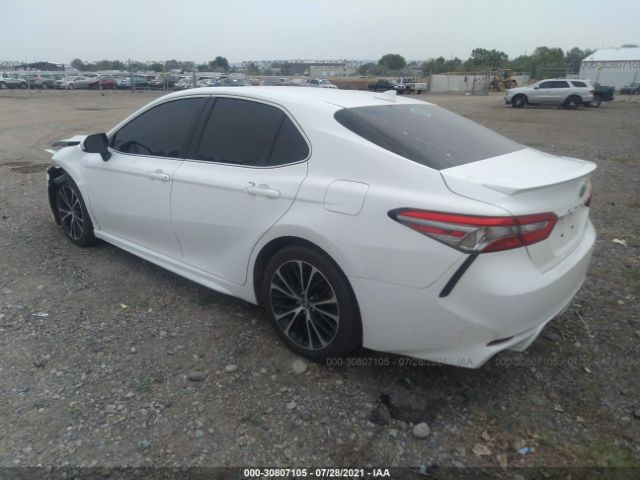 Photo 2 VIN: 4T1B11HK4KU205233 - TOYOTA CAMRY 