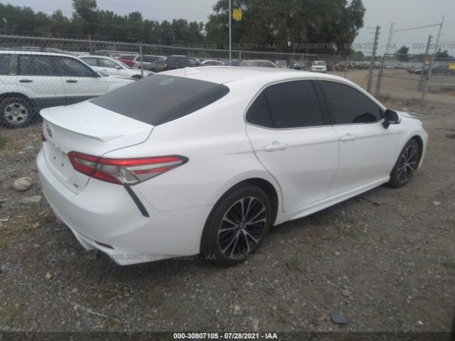 Photo 3 VIN: 4T1B11HK4KU205233 - TOYOTA CAMRY 