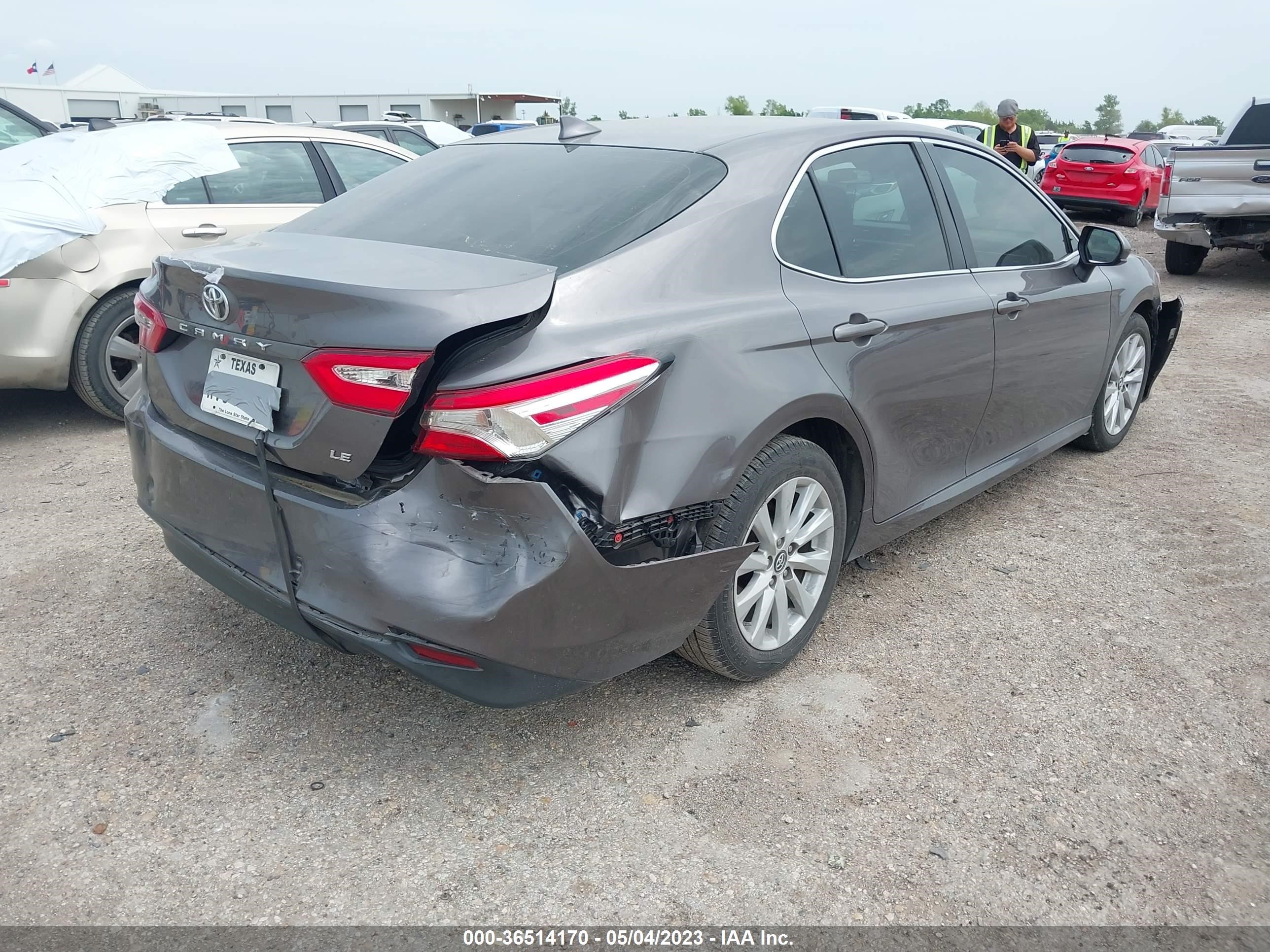 Photo 3 VIN: 4T1B11HK4KU218970 - TOYOTA CAMRY 