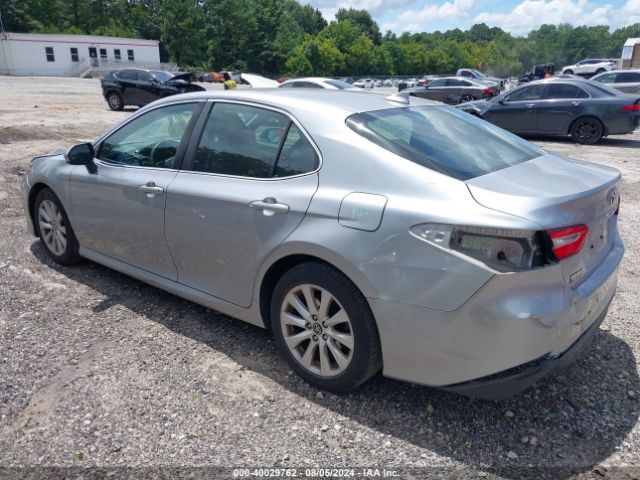 Photo 2 VIN: 4T1B11HK4KU221349 - TOYOTA CAMRY 