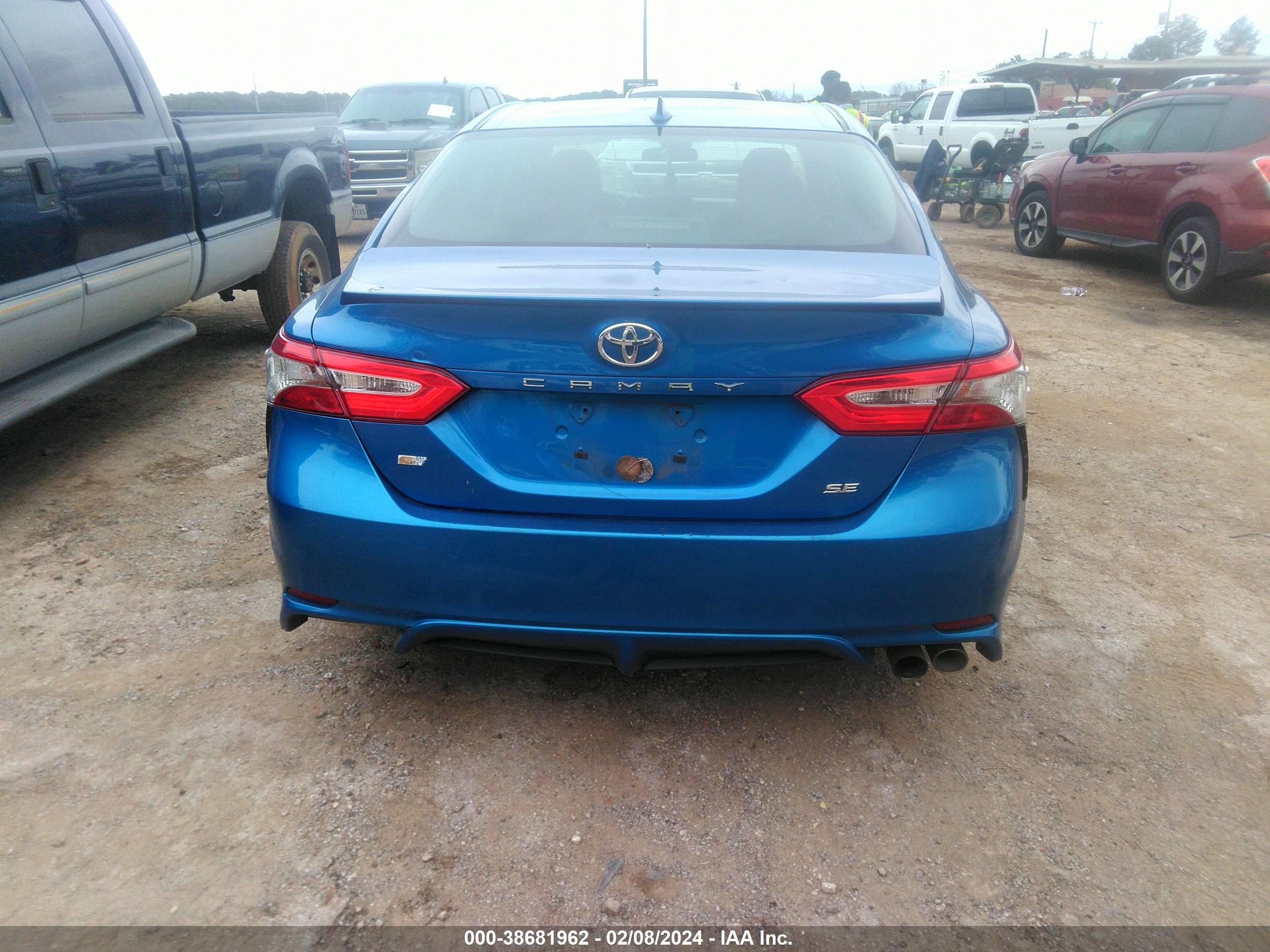 Photo 15 VIN: 4T1B11HK4KU226969 - TOYOTA CAMRY 