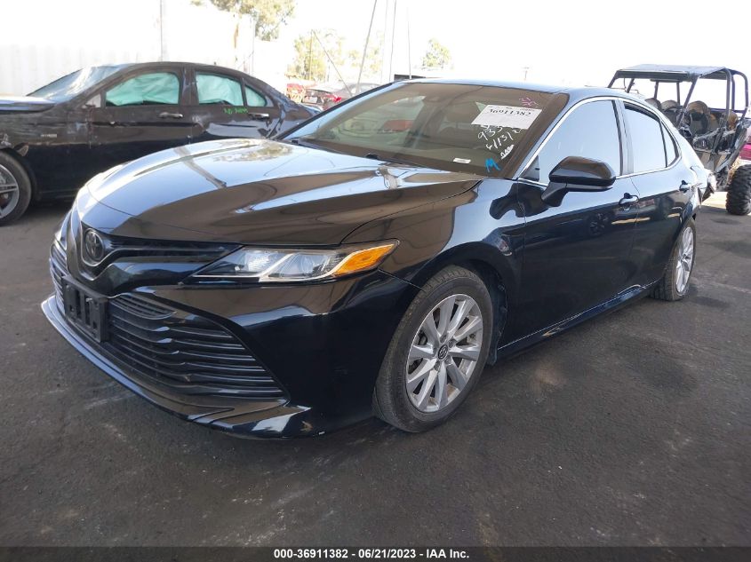 Photo 1 VIN: 4T1B11HK4KU239334 - TOYOTA CAMRY 