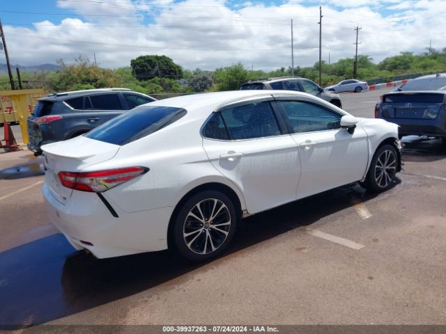 Photo 3 VIN: 4T1B11HK4KU257946 - TOYOTA CAMRY 