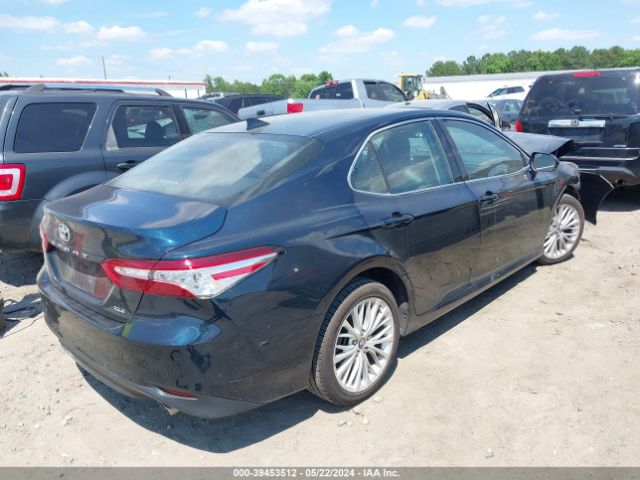 Photo 3 VIN: 4T1B11HK4KU684480 - TOYOTA CAMRY 